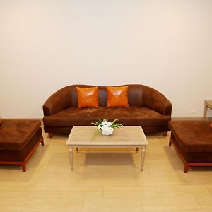 Apartament z łóżkiem king-size